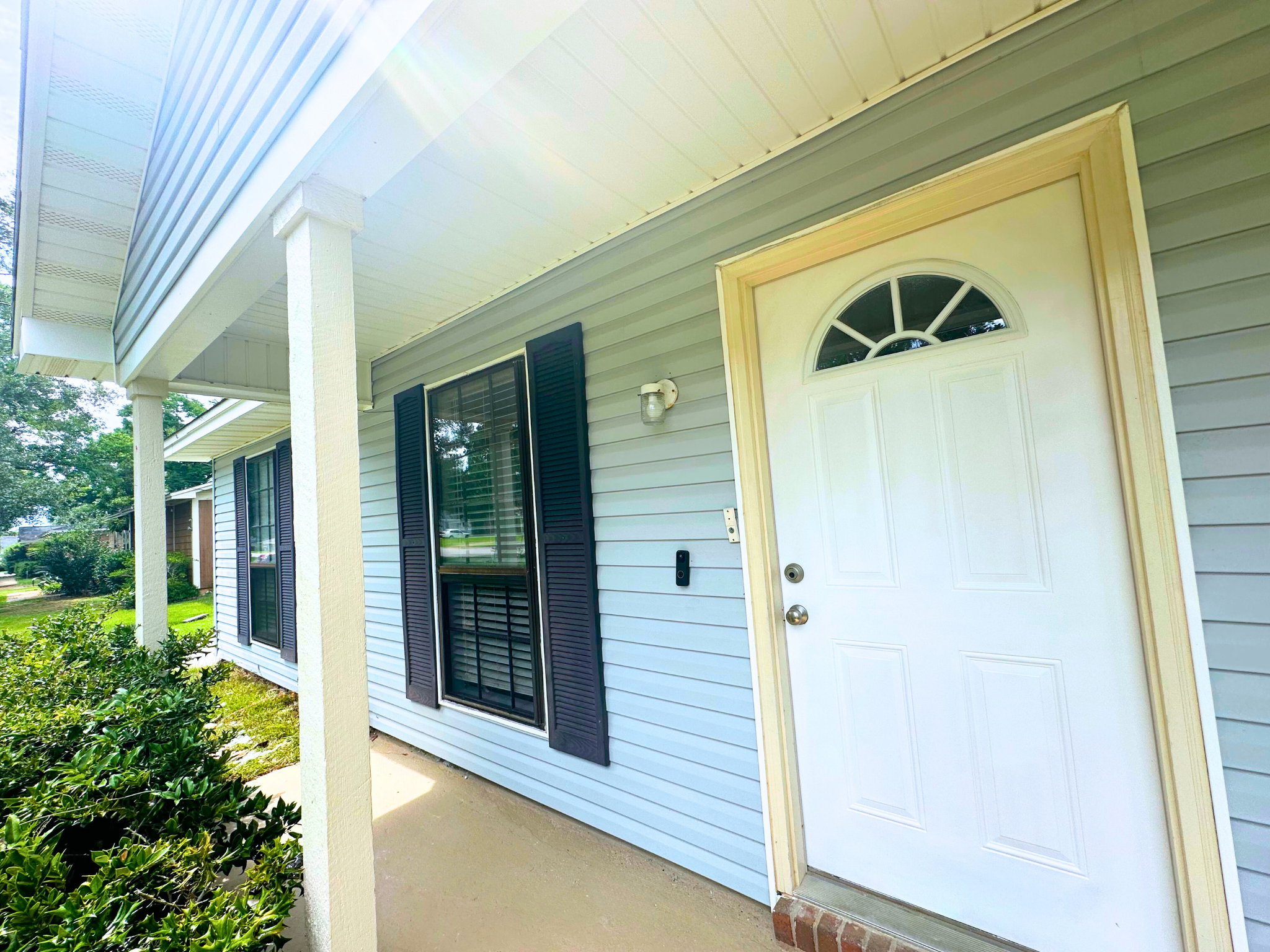 9730 Trailwood Dr S Mobile, AL 36608
