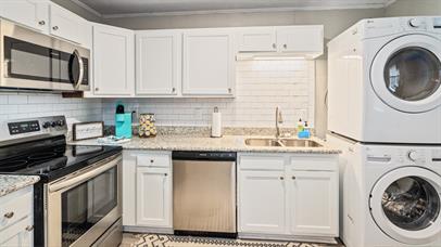 1160 Elmira Street - 8