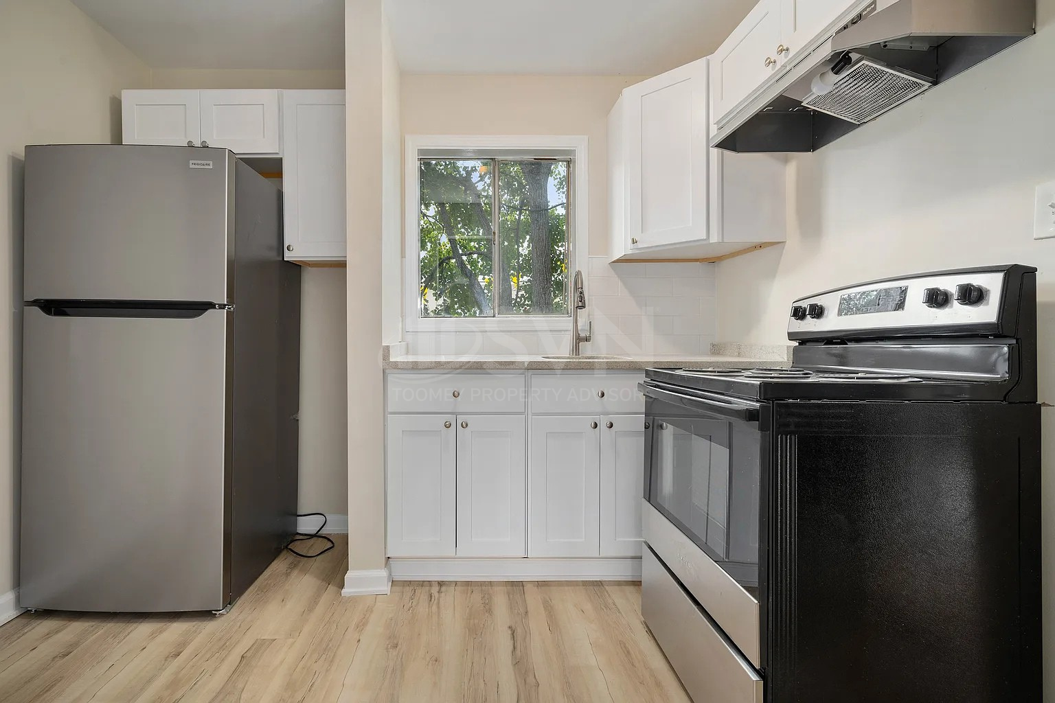 8 S Reed Ave - 202