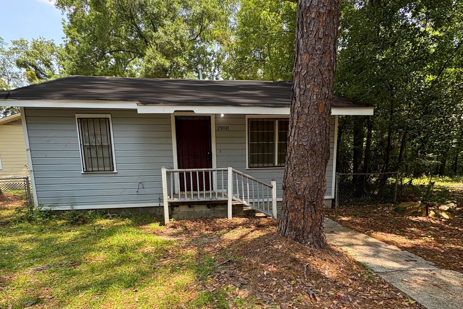 Property main image
